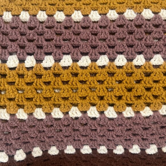 Vintage Afghan Blanket Throw 47" by 55" Cottagecore Boho Baby Purple Cream - Picture 6 of 8